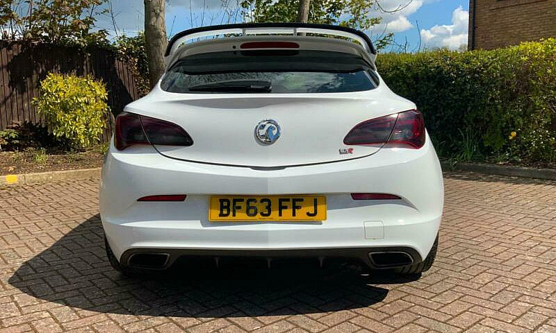 2013 Vauxhall Astra ...
