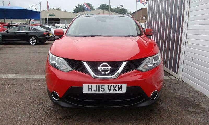 Nissan Qashqai 1.5 D...