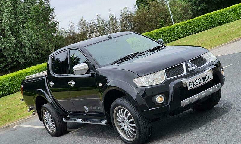 2013 62 Mitsubishi L...