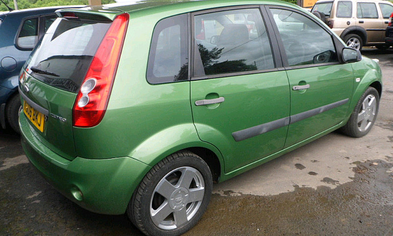Ford Fiesta 1.2 Zete...