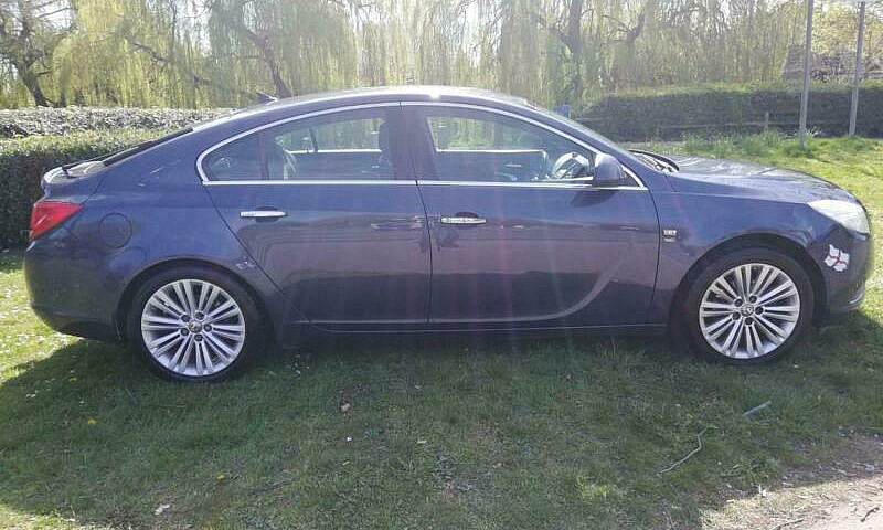 2011 Vauxhall Insign...