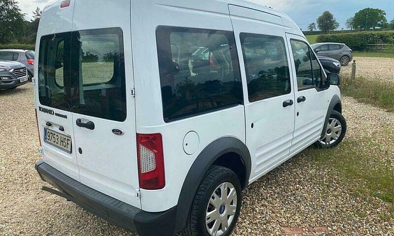 2013 Ford Tourneo Co...
