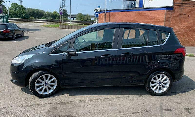 2016 Ford B-Max 1.0T...