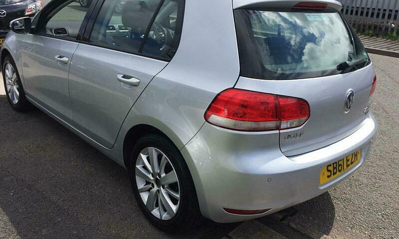 2012 Volkswagen Golf...