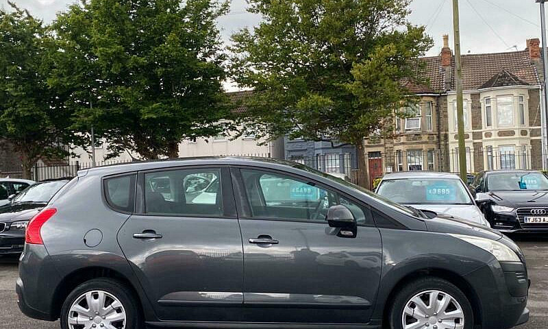2010 Peugeot 3008 1....