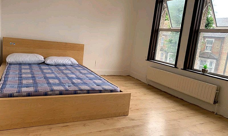 Rooms For Rent: £550...