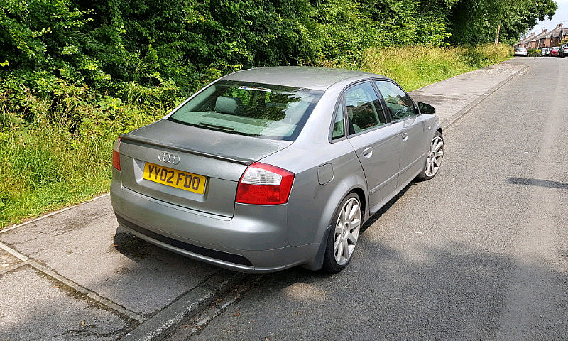 Audi A4 B6 ...