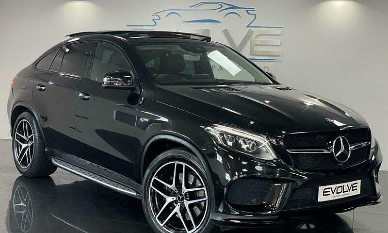 2017 11 Mercedes-Ben...