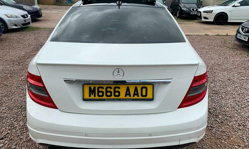 2009 Mercedes-Benz C...