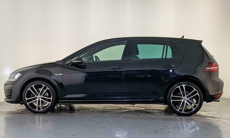 2017 Volkswagen Gtd ...