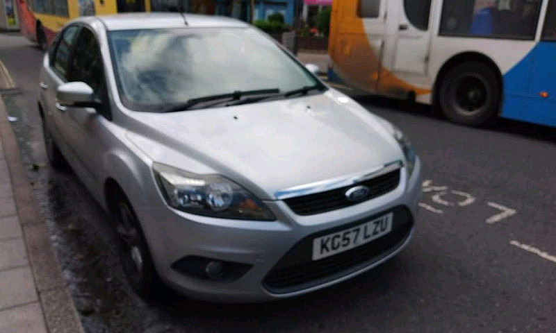 Ford Focus 1.6...