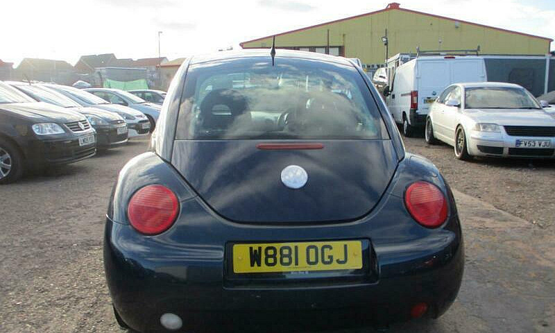 Vw Beetle 2.0 Petrol...