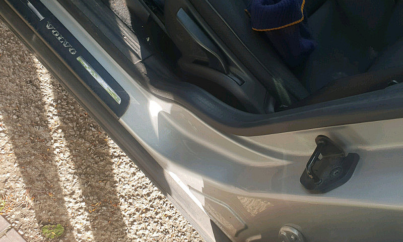 Volvo V50 ...