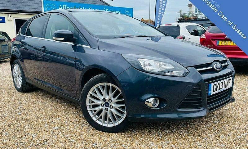 2013 13 Ford Focus 1...