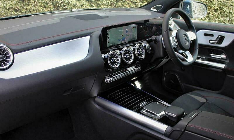 2021 Mercedes-Benz E...