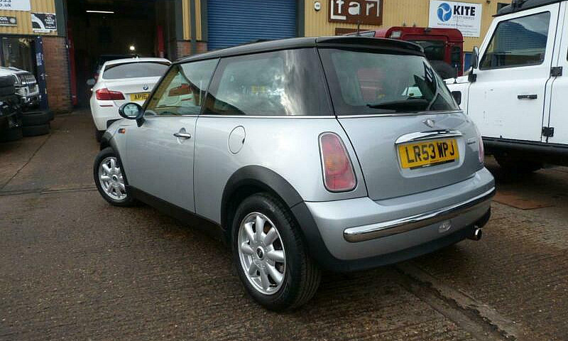 2003 Mini Hatchback ...