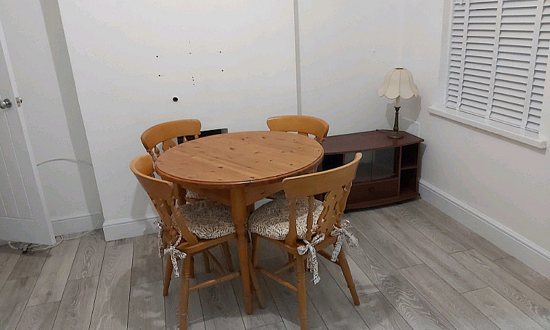Single Room To Let...