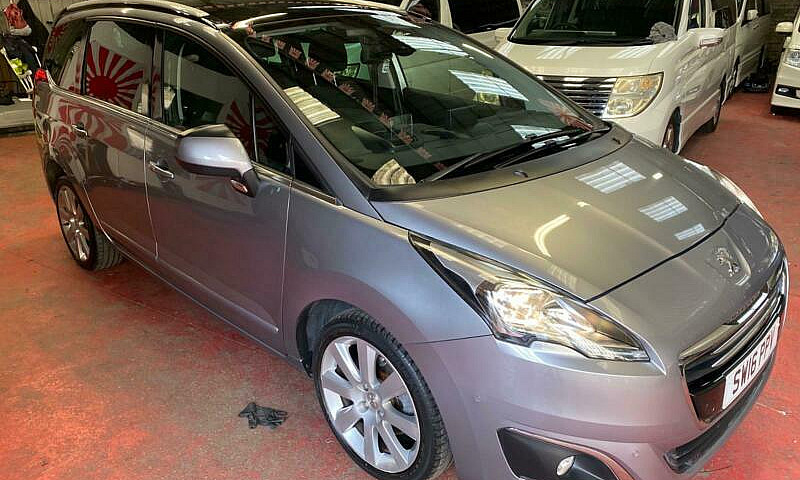 2016 Peugeot 5008 1....
