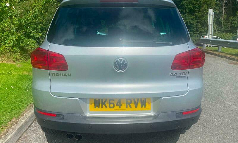 2014 Volkswagen Tigu...