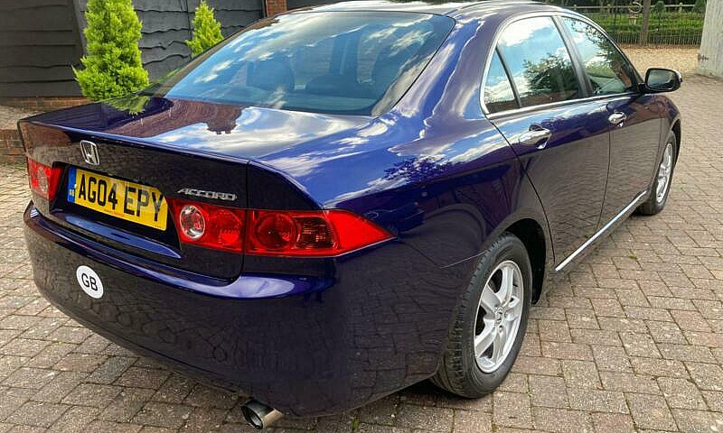 Honda Accord 2.0 I-V...