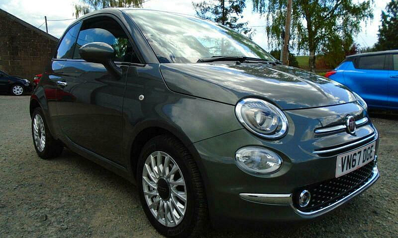 2017 Fiat 500 Lounge...