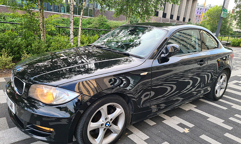 2011 Bmw 1 Series 11...
