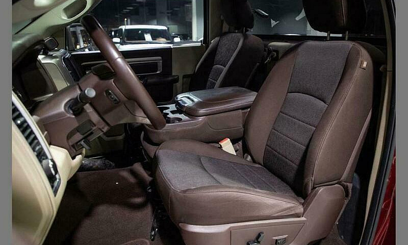 2014 Dodge Ram Slt 1...