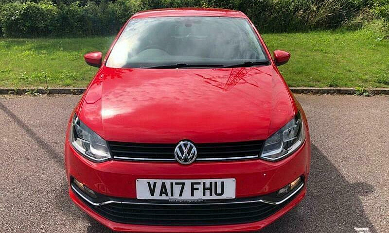 2017 Volkswagen Polo...