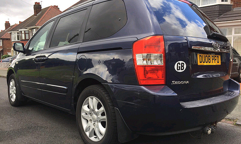 Kia Sedona 2.9Crdi 2...