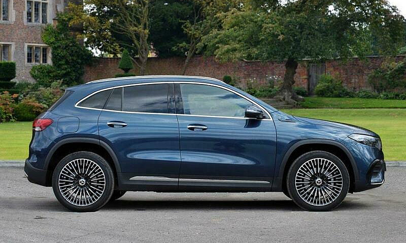 2021 Mercedes-Benz E...