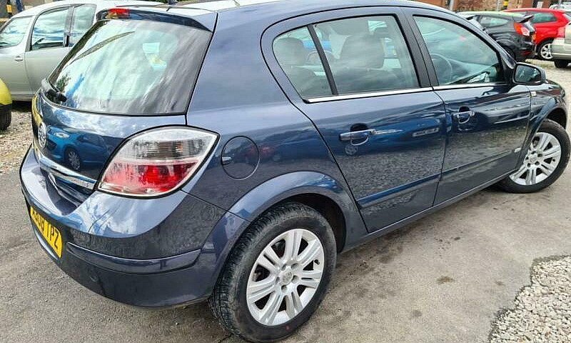 2008 Vauxhall Astra ...