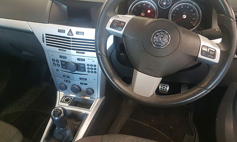 Vauxhall Astra 1.6 S...