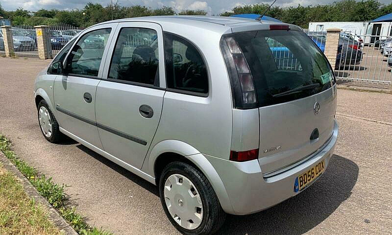 2006 Vauxhall Meriva...