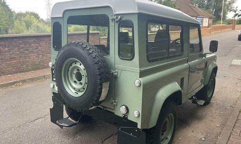 1997 Land Rover Defe...