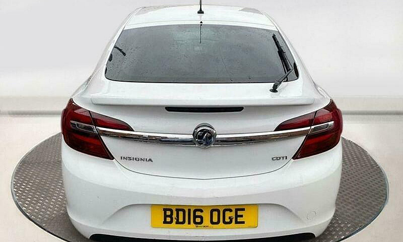 2016 16 Vauxhall Ins...