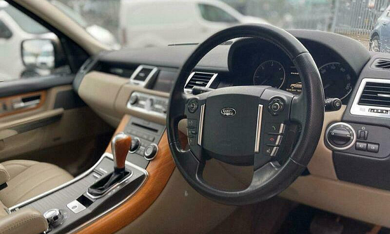 2011 11 Land Rover R...