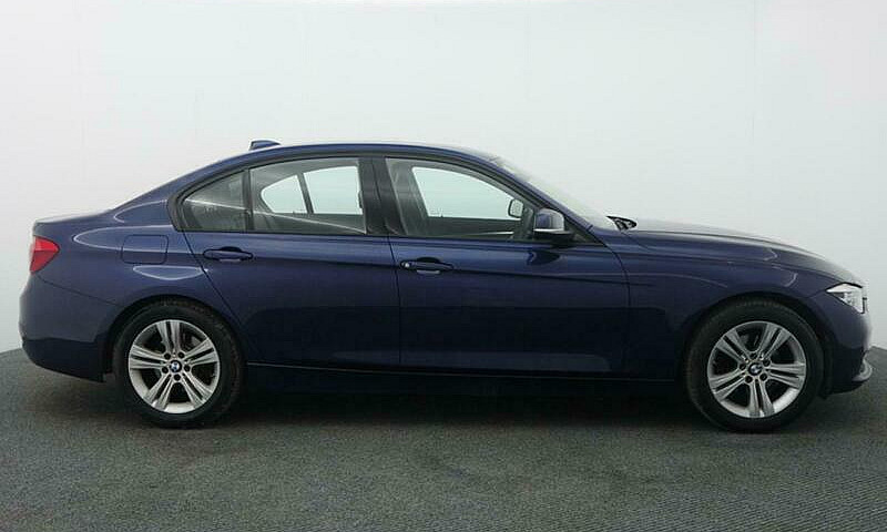2018 Bmw 3 Series 32...