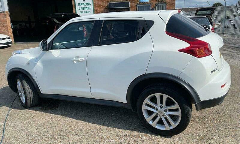 2011 11 Nissan Juke ...