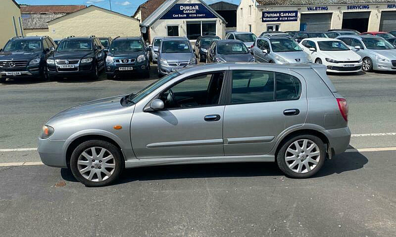 2005 Nissan Almera 1...