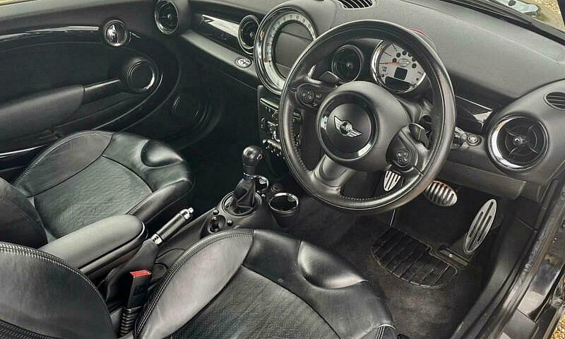 2011 Mini Convertibl...