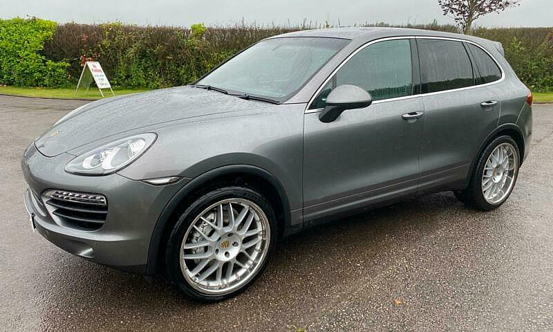Porsche Cayenn 4.2 S...
