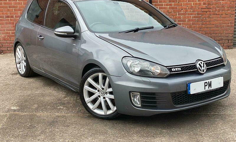 2009 Volkswagen Golf...