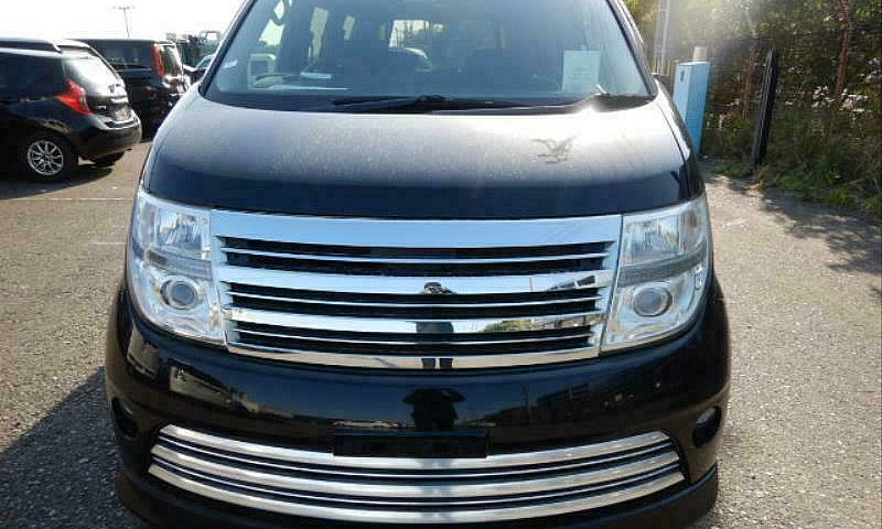 Nissan Elgrand  (3.5...