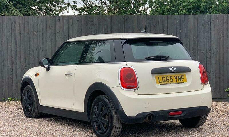 2015 65 Mini Hatch 1...