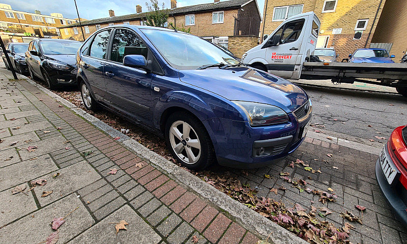 Ford Focus Zetec 1.6...