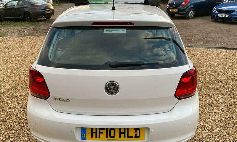 2010 Volkswagen Polo...