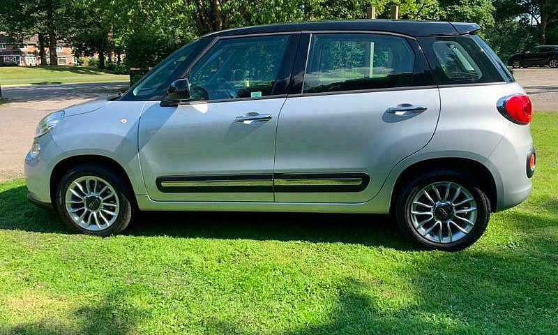 2013 Fiat 500L Twina...