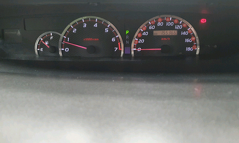 2005 Toyota Voxy 8 S...