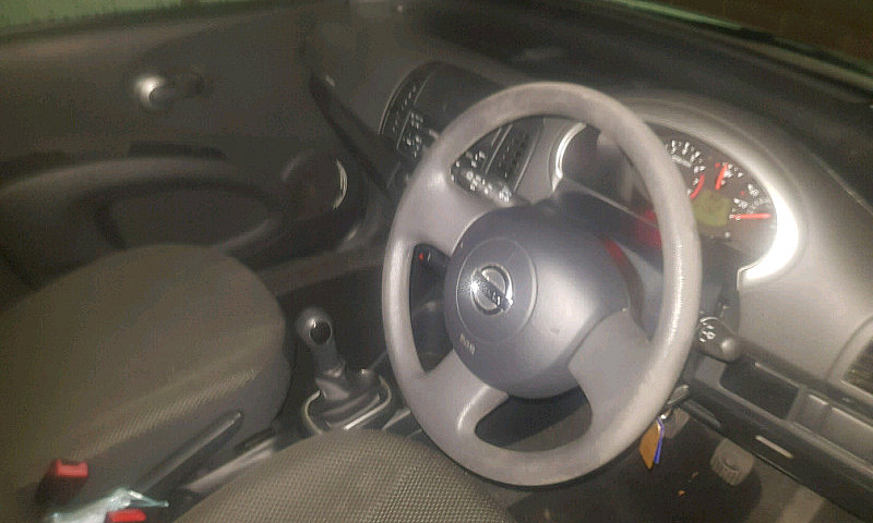 Nissan Micra 2010...
