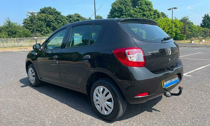 2014 Dacia Sandero 1...
